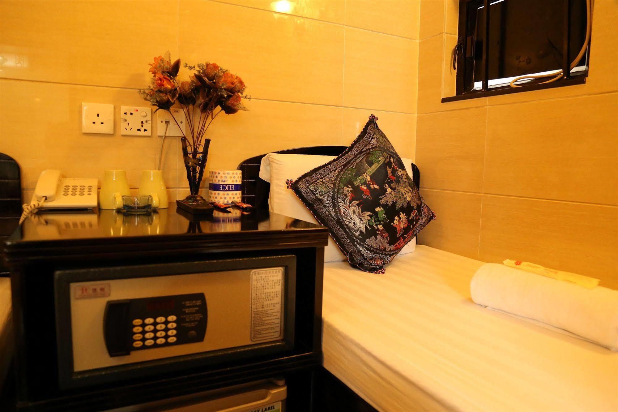 Everest Inn Guest House هونغ كونغ المظهر الخارجي الصورة